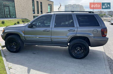 Позашляховик / Кросовер Jeep Grand Cherokee 2002 в 