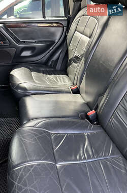 Позашляховик / Кросовер Jeep Grand Cherokee 2002 в 