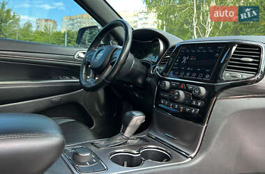 Внедорожник / Кроссовер Jeep Grand Cherokee 2019 в 