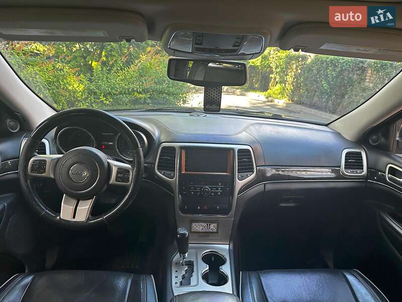 Внедорожник / Кроссовер Jeep Grand Cherokee 2012 в Киеве