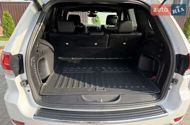 Внедорожник / Кроссовер Jeep Grand Cherokee 2021 в 