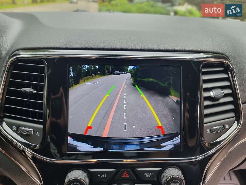 Внедорожник / Кроссовер Jeep Grand Cherokee 2018 в Киеве