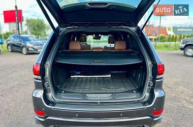 Внедорожник / Кроссовер Jeep Grand Cherokee 2021 в 