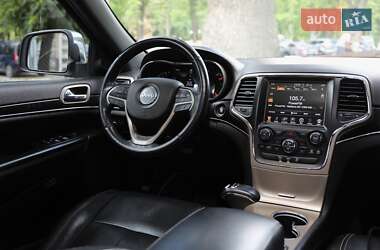 Внедорожник / Кроссовер Jeep Grand Cherokee 2013 в 