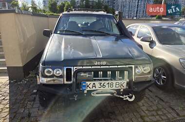 Внедорожник / Кроссовер Jeep Grand Cherokee 1994 в Киеве