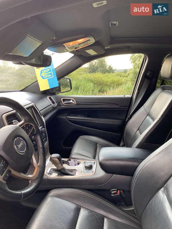 Внедорожник / Кроссовер Jeep Grand Cherokee 2017 в Ахтырке