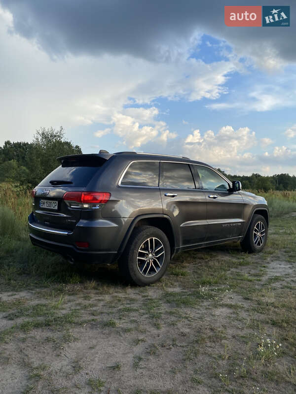 Внедорожник / Кроссовер Jeep Grand Cherokee 2017 в Ахтырке