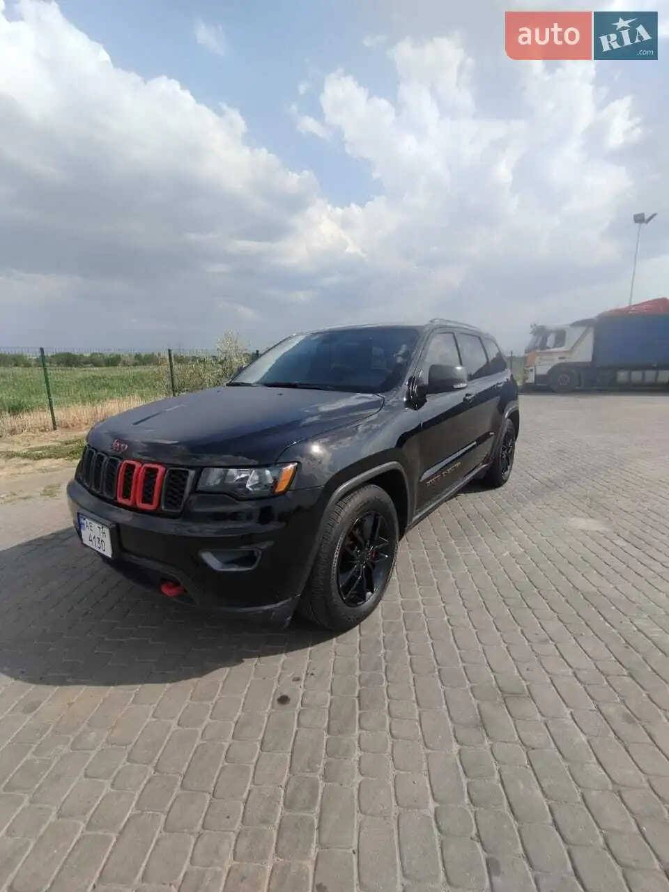 2018 Jeep Grand Cherokee - мініатюра 19