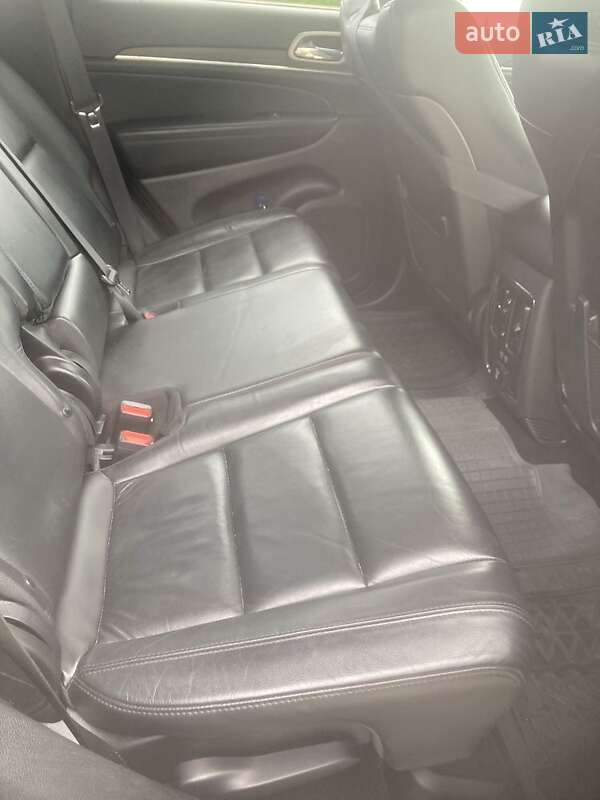 Позашляховик / Кросовер Jeep Grand Cherokee 2020 в Києві