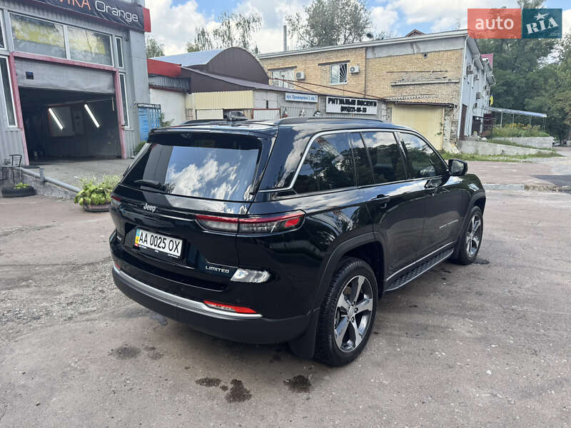 Внедорожник / Кроссовер Jeep Grand Cherokee 2023 в Киеве