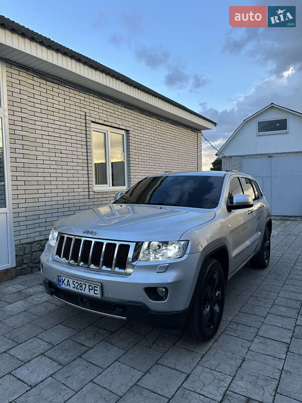 Jeep Grand Cherokee 2011