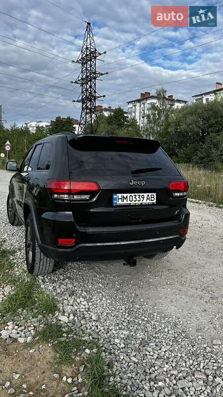 Внедорожник / Кроссовер Jeep Grand Cherokee 2016 в Ивано-Франковске