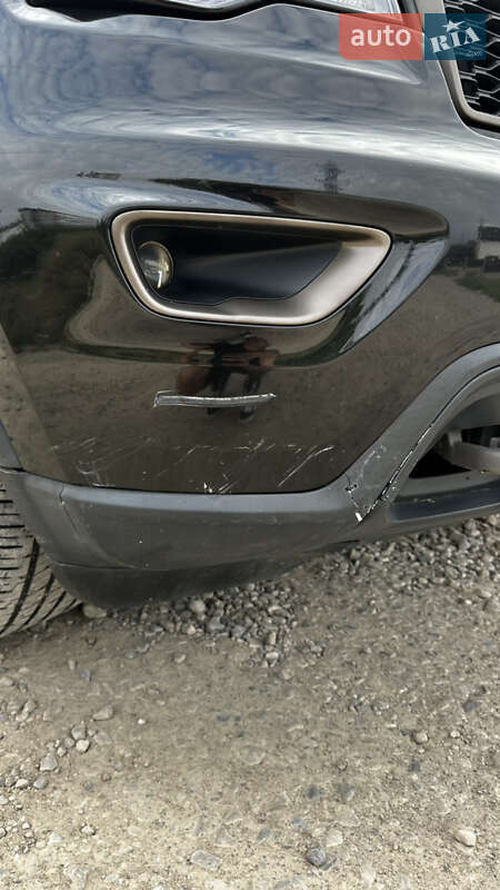 Внедорожник / Кроссовер Jeep Grand Cherokee 2016 в Ивано-Франковске