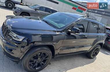 Внедорожник / Кроссовер Jeep Grand Cherokee 2019 в Киеве
