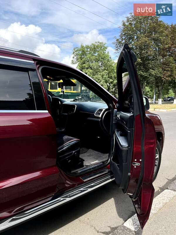 Внедорожник / Кроссовер Jeep Grand Cherokee 2016 в Подольске