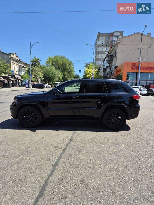 Внедорожник / Кроссовер Jeep Grand Cherokee 2018 в Одессе