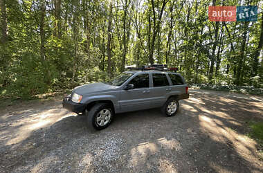 Внедорожник / Кроссовер Jeep Grand Cherokee 2001 в 