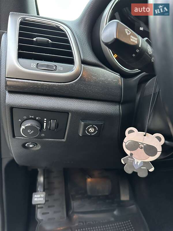 Внедорожник / Кроссовер Jeep Grand Cherokee 2017 в Львове