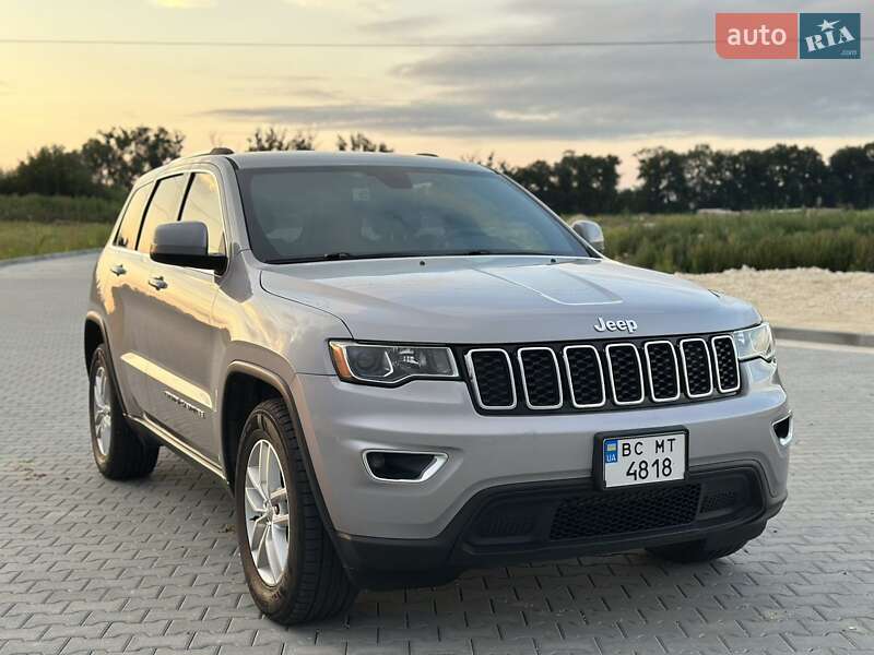 Внедорожник / Кроссовер Jeep Grand Cherokee 2017 в Львове