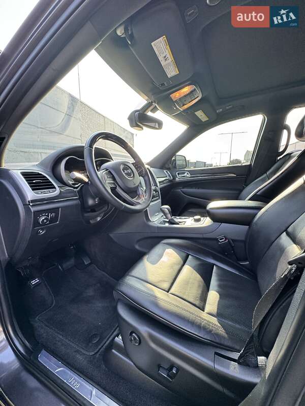 Внедорожник / Кроссовер Jeep Grand Cherokee 2018 в Ивано-Франковске