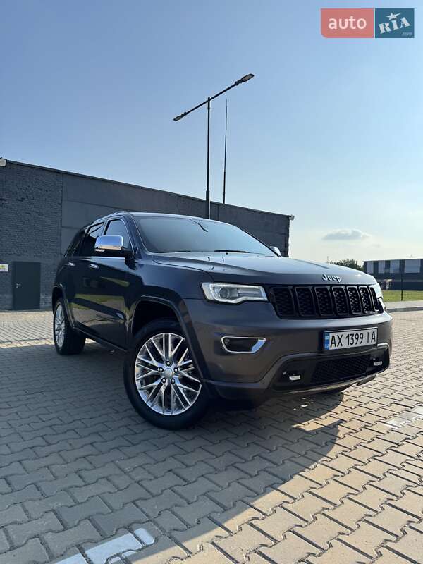 Внедорожник / Кроссовер Jeep Grand Cherokee 2018 в Ивано-Франковске