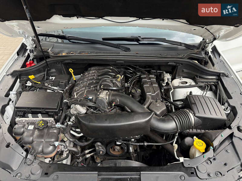 Внедорожник / Кроссовер Jeep Grand Cherokee 2019 в Ромнах фото 21 Внедорожник / Кроссовер Jeep Grand Cherokee 2019 в Ромнах