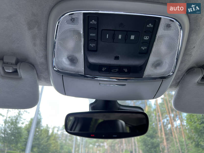 Внедорожник / Кроссовер Jeep Grand Cherokee 2017 в Киеве