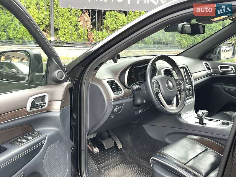 Внедорожник / Кроссовер Jeep Grand Cherokee 2015 в Киеве фото 14 Внедорожник / Кроссовер Jeep Grand Cherokee 2015 в Киеве