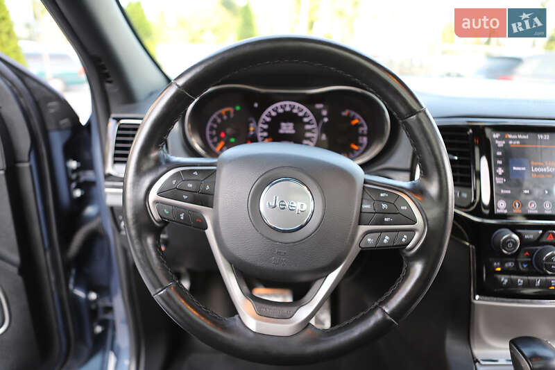 Внедорожник / Кроссовер Jeep Grand Cherokee 2020 в Дрогобыче