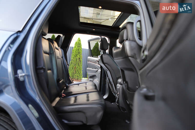 Внедорожник / Кроссовер Jeep Grand Cherokee 2020 в Дрогобыче