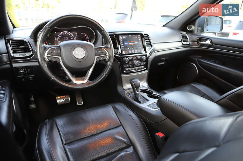 Внедорожник / Кроссовер Jeep Grand Cherokee 2020 в Дрогобыче