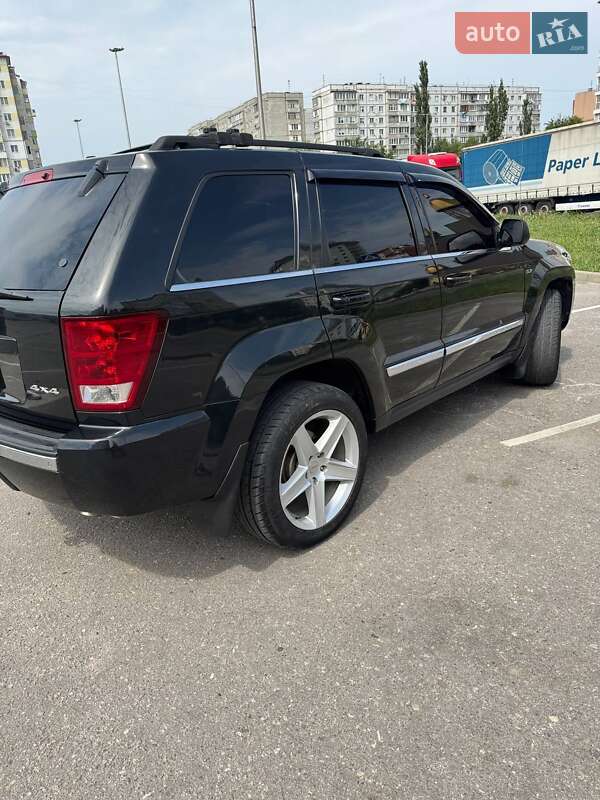 Внедорожник / Кроссовер Jeep Grand Cherokee 2004 в Ивано-Франковске