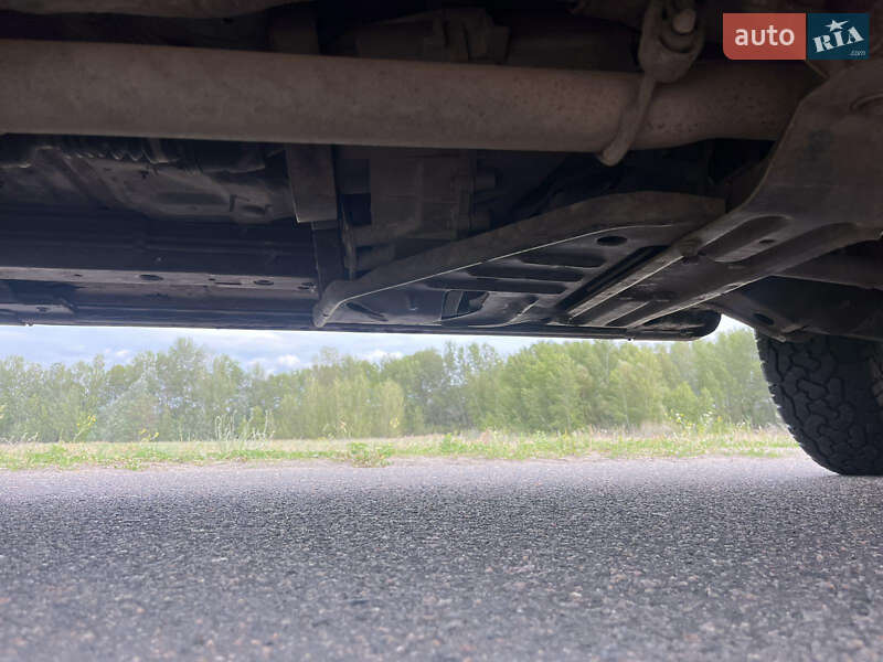 Внедорожник / Кроссовер Jeep Grand Cherokee 2004 в Каменец-Подольском