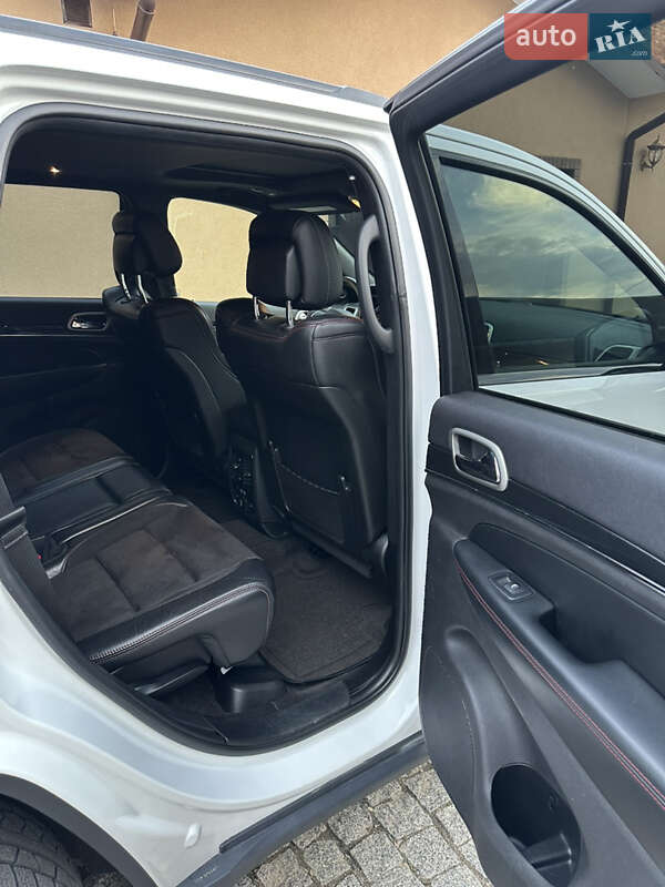 Внедорожник / Кроссовер Jeep Grand Cherokee 2018 в Сумах