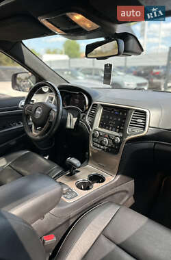 Внедорожник / Кроссовер Jeep Grand Cherokee 2014 в 
