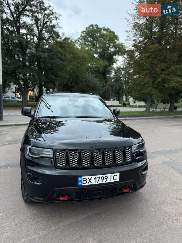 Внедорожник / Кроссовер Jeep Grand Cherokee 2022 в Хмельницком