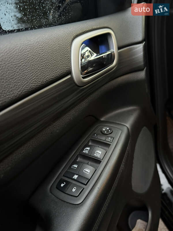 Внедорожник / Кроссовер Jeep Grand Cherokee 2022 в Хмельницком