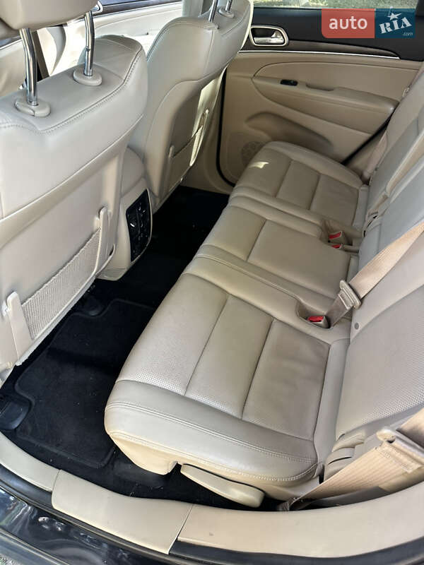 Позашляховик / Кросовер Jeep Grand Cherokee 2014 в Нікополі