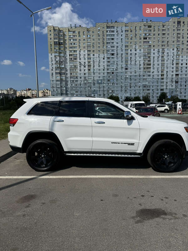 Внедорожник / Кроссовер Jeep Grand Cherokee 2014 в Киеве