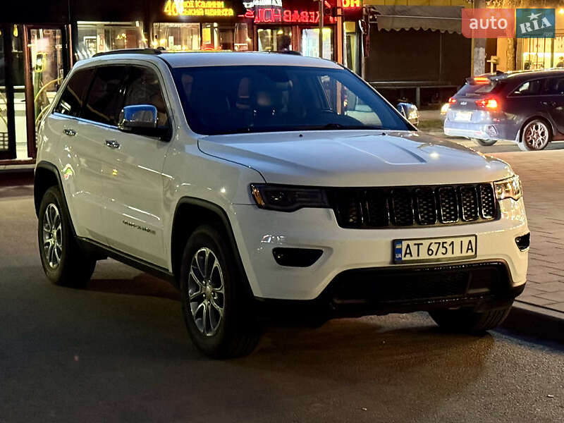 Jeep Grand Cherokee 2016