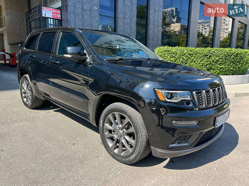 Внедорожник / Кроссовер Jeep Grand Cherokee 2018 в Киеве