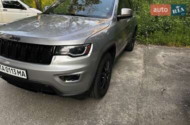 Позашляховик / Кросовер Jeep Grand Cherokee 2015 в Києві