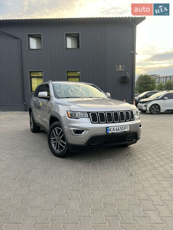 Jeep Grand Cherokee 2019
