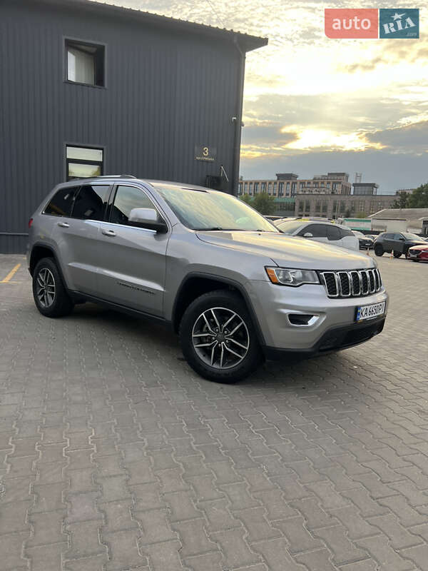 Внедорожник / Кроссовер Jeep Grand Cherokee 2019 в Киеве фото 2 Внедорожник / Кроссовер Jeep Grand Cherokee 2019 в Киеве