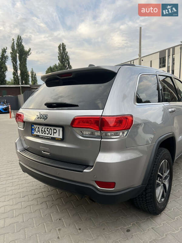 Внедорожник / Кроссовер Jeep Grand Cherokee 2019 в Киеве фото 14 Внедорожник / Кроссовер Jeep Grand Cherokee 2019 в Киеве