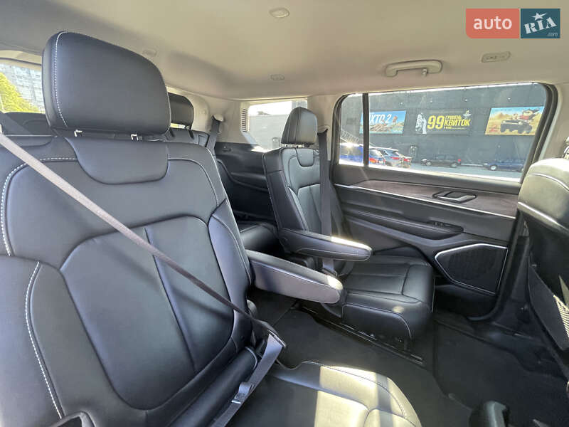 Внедорожник / Кроссовер Jeep Grand Cherokee 2022 в Киеве