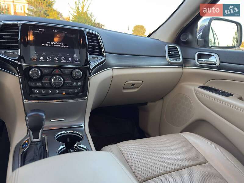 Внедорожник / Кроссовер Jeep Grand Cherokee 2019 в Харькове