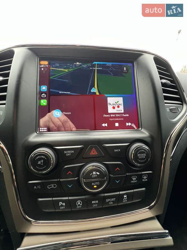 Внедорожник / Кроссовер Jeep Grand Cherokee 2017 в Львове