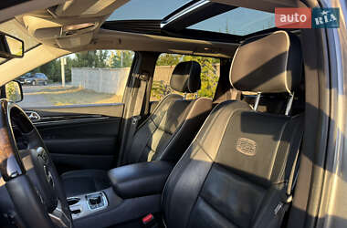 Позашляховик / Кросовер Jeep Grand Cherokee 2011 в 