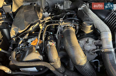 Позашляховик / Кросовер Jeep Grand Cherokee 2011 в 